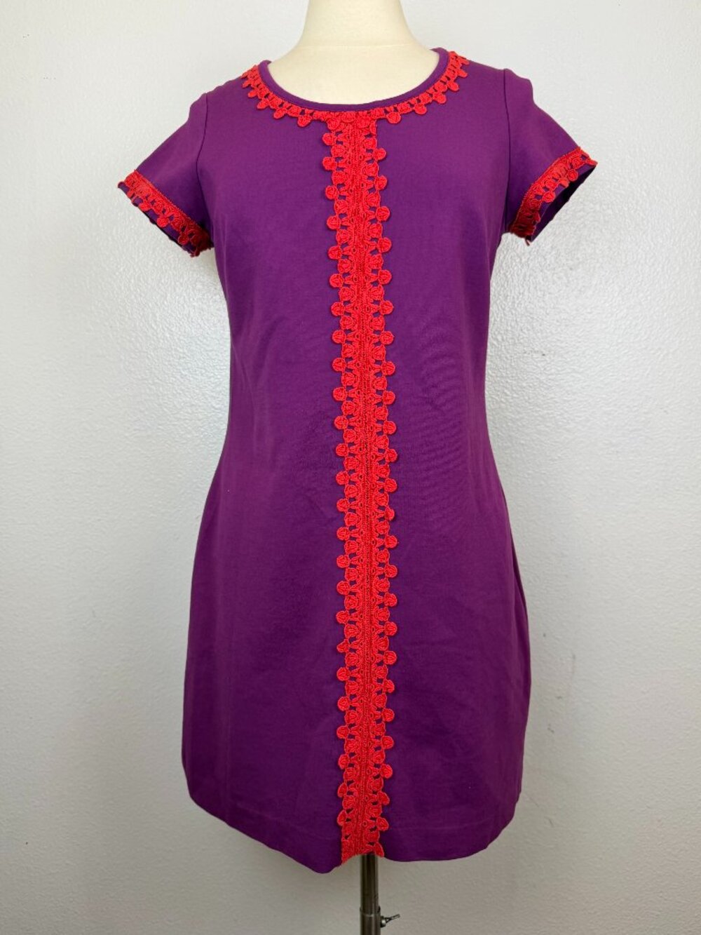 Boden Crochet Detail Shift‎ Dress Magenta sz 8P